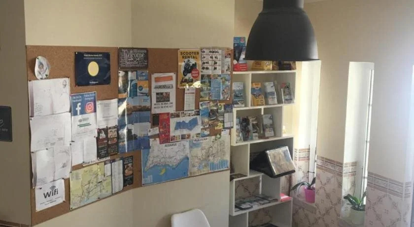 Albufeira Lounge Guesthouse Hostel