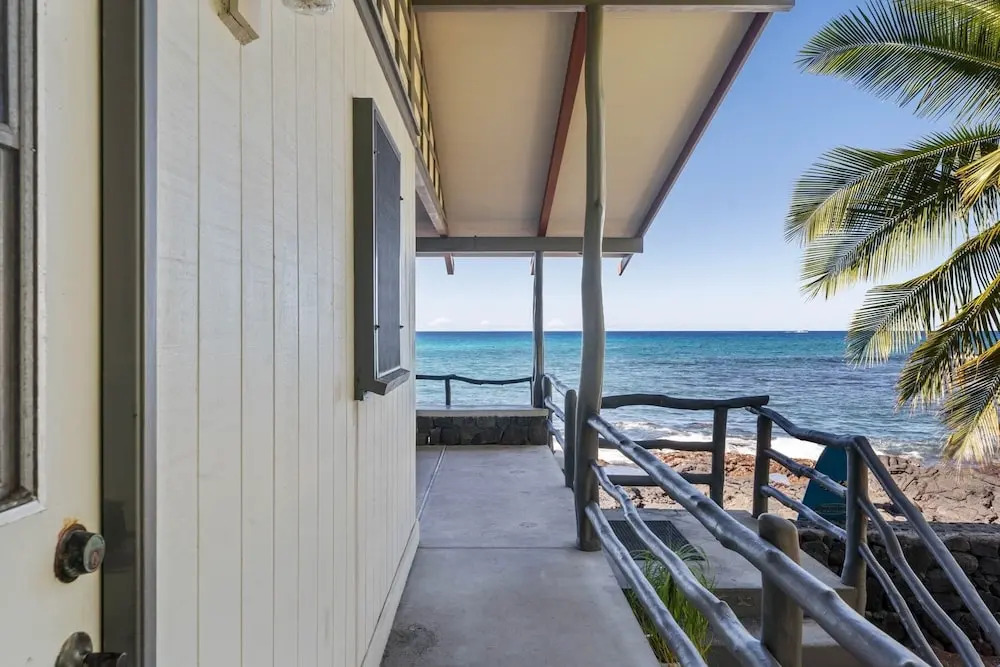 Kona Sunshine 2 Bedroom Home by RedAwning