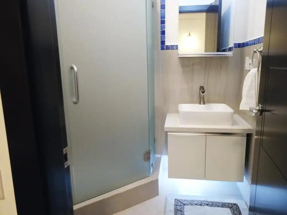 Blue Star Apartments & Hotel