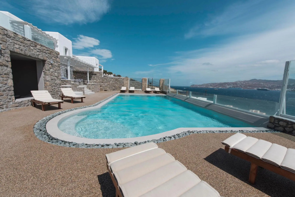 Luxury House with with Jetted Tub & Sea View 3AB