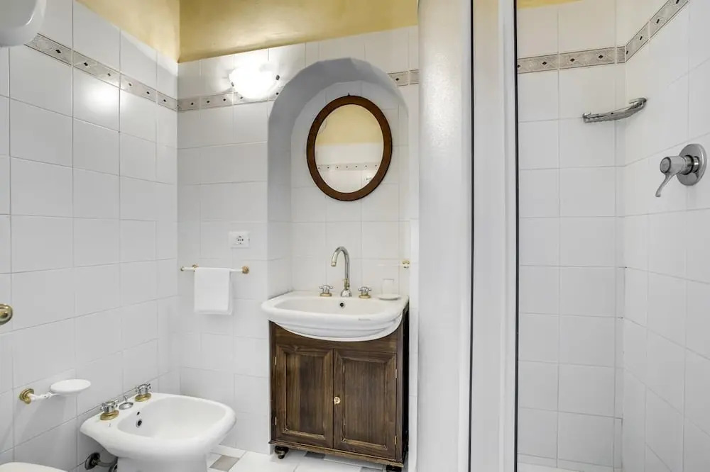 Elegant villa in the UNESCO Val dOrcia area of Tuscany