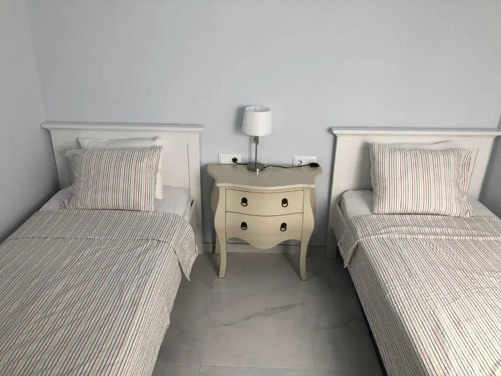 2 bedroom apartment in the old town, close to the beach