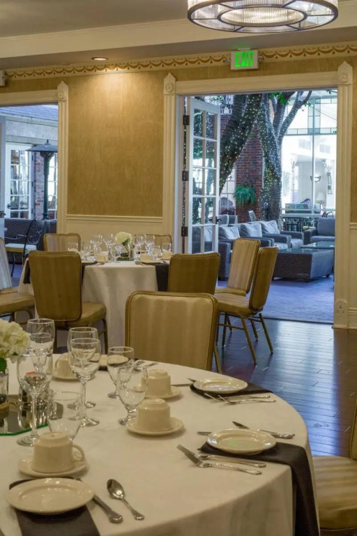 Horton Grand Hotel