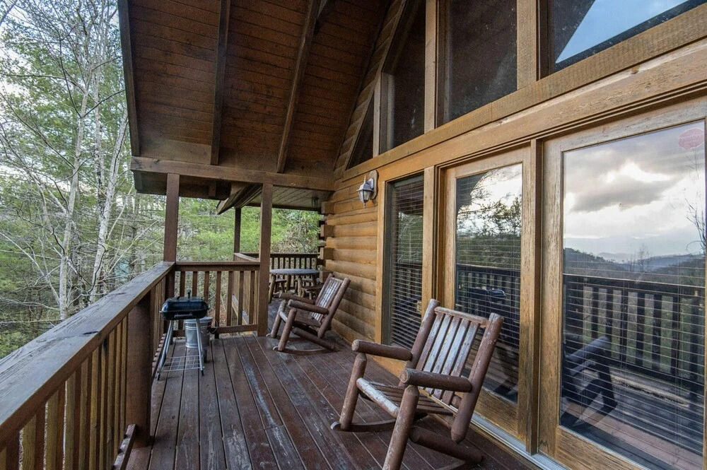 Cub Path Lodge By Heritage Cabin Rentals