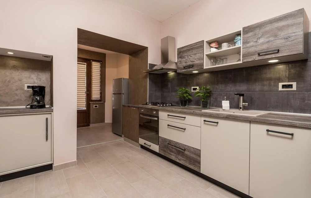 Beautiful Apartment in Rijeka With Wifi and 3 Bedrooms