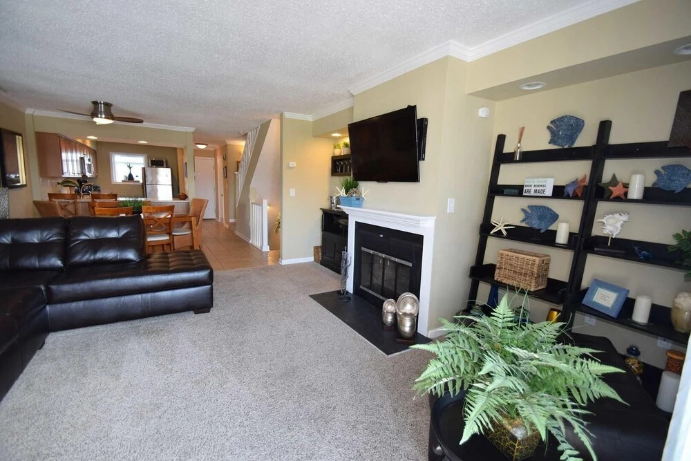 Harbour Island 22C 2 Br townhouse by RedAwning