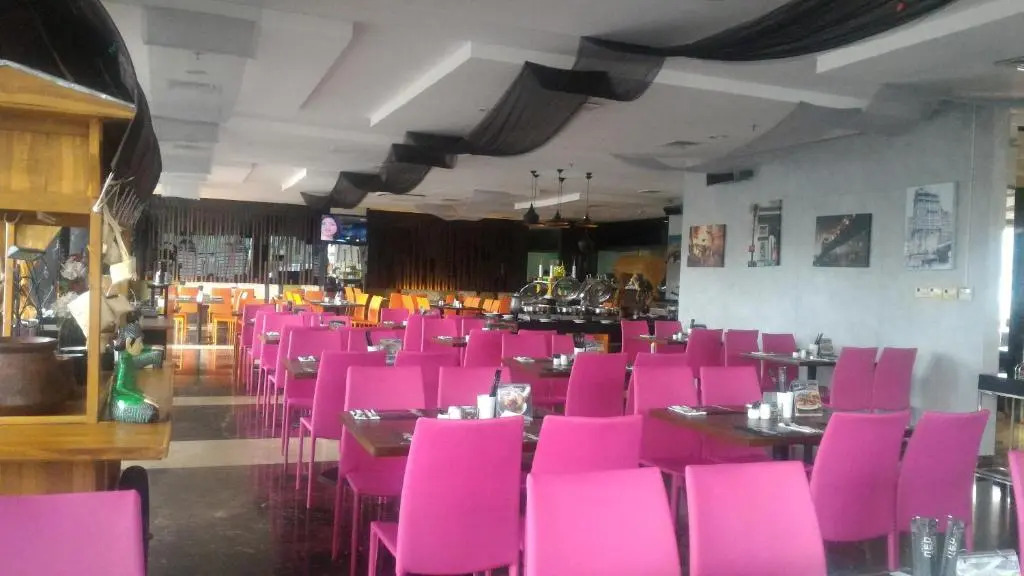 horu hotel