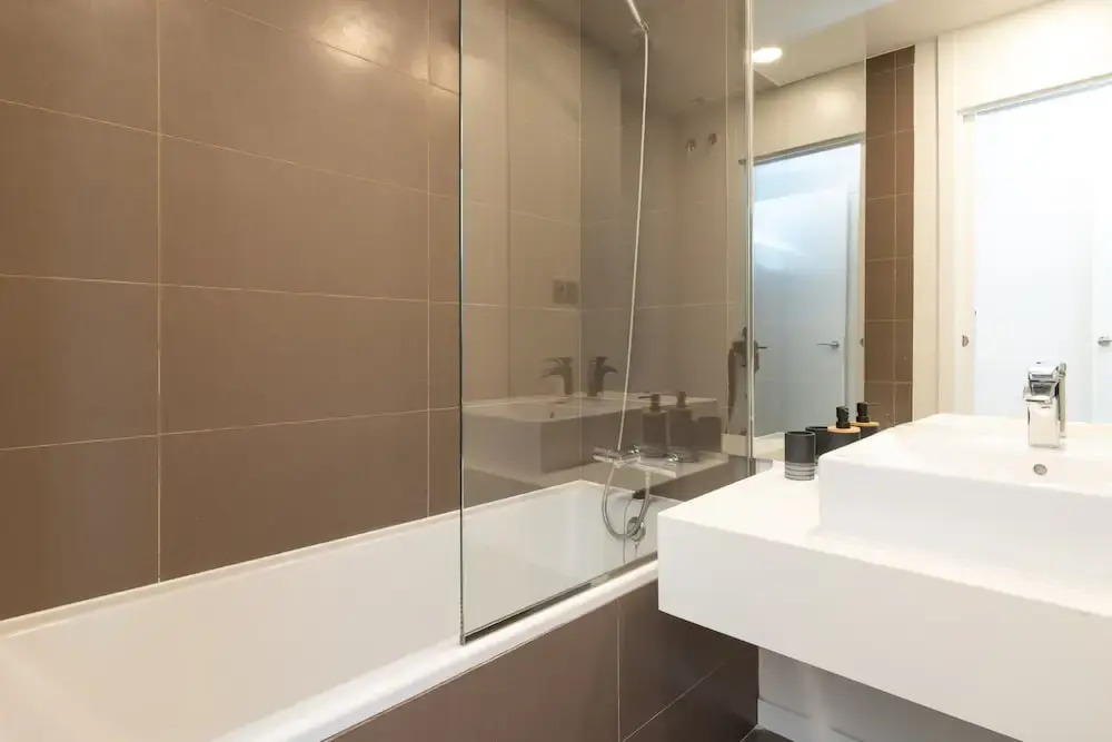 Nice Apartment With Shared Pool
