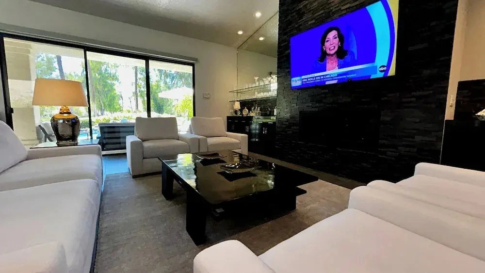 Luxe Living