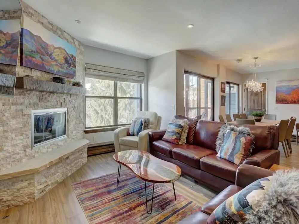 4 Bedroom Ski in Condo Only One Block From Historic Downtown, Shopping, Restaurants and Entertainment