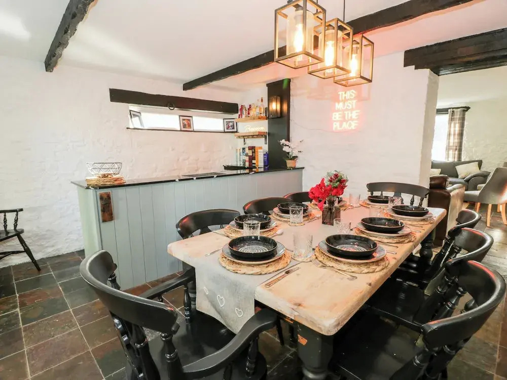 Smithy House