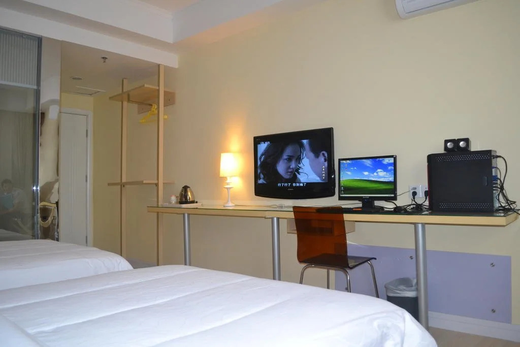 No. 8 Hotel Chain Hotel Dong Men Branch