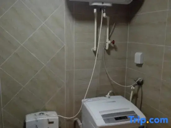 Yantai Hainabian Scenic Apartment