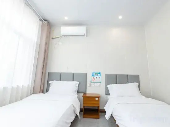 Home Inn Huayi (Qingdao Huangdao Boli Town)