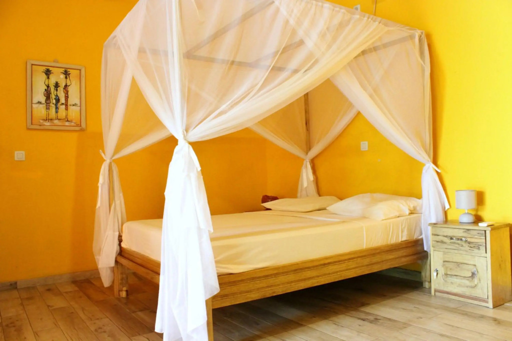 B & B Mariamacounda