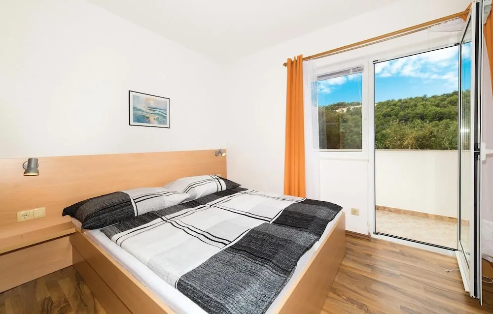 Stunning Home in Mastrinka With Wifi and 1 Bedrooms