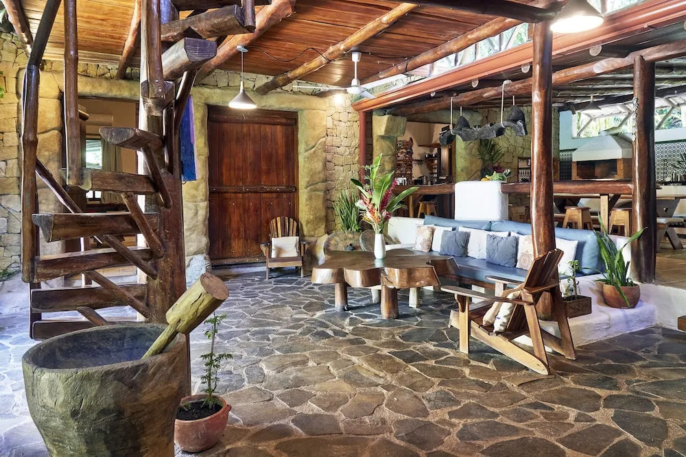Havana Lodge