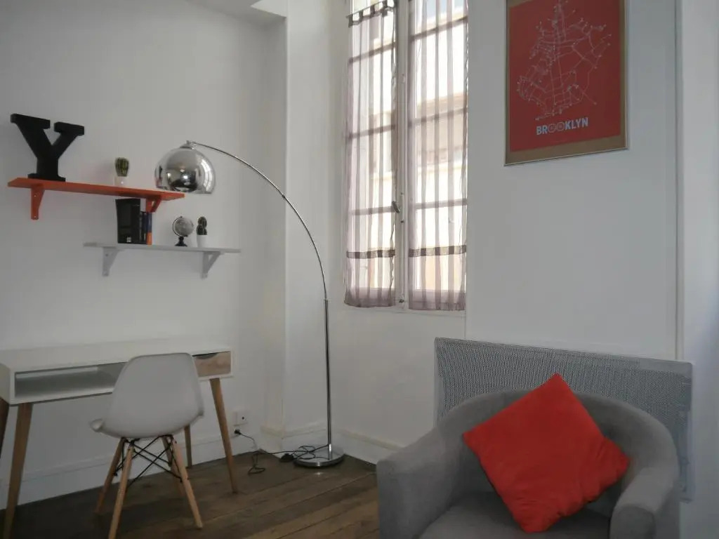 Appartement hypercentre Tarbes - 2 grandes chambres