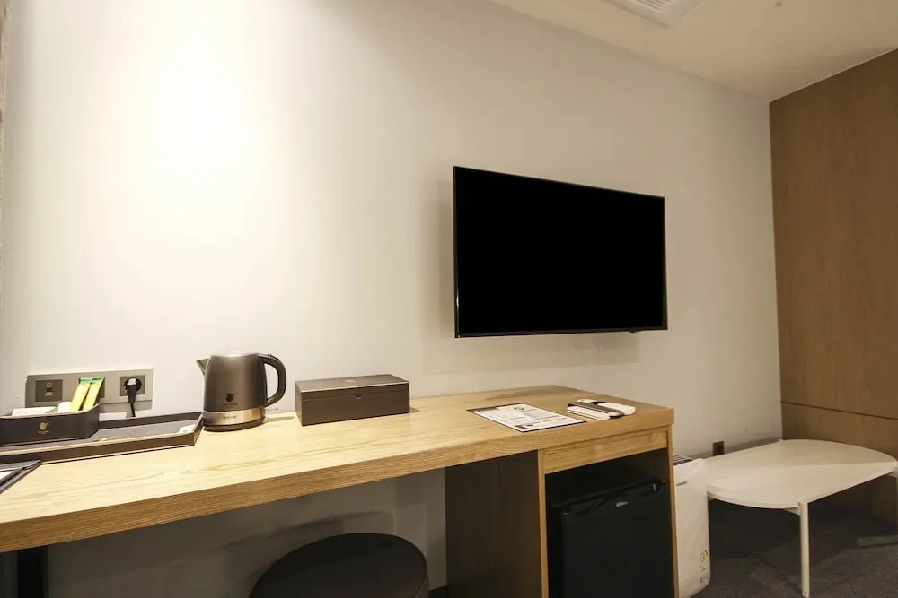 Busan Sasang The Van Hotel