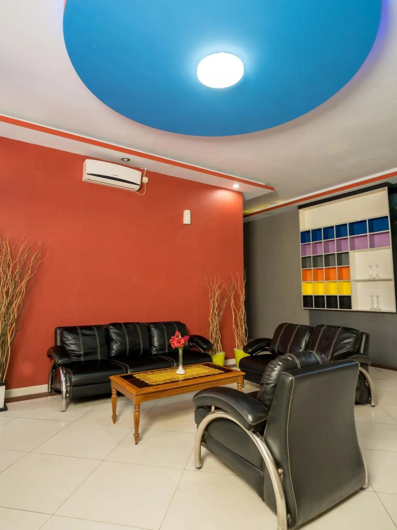 De Kayakini Hotel