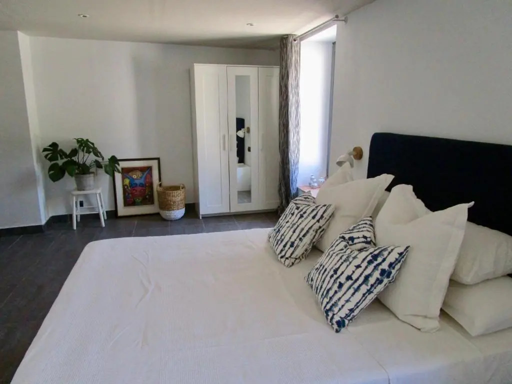 Casa Pura Vida