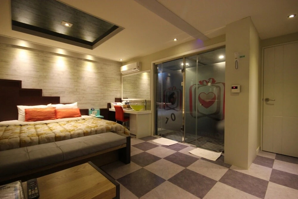 Busan Choeup On