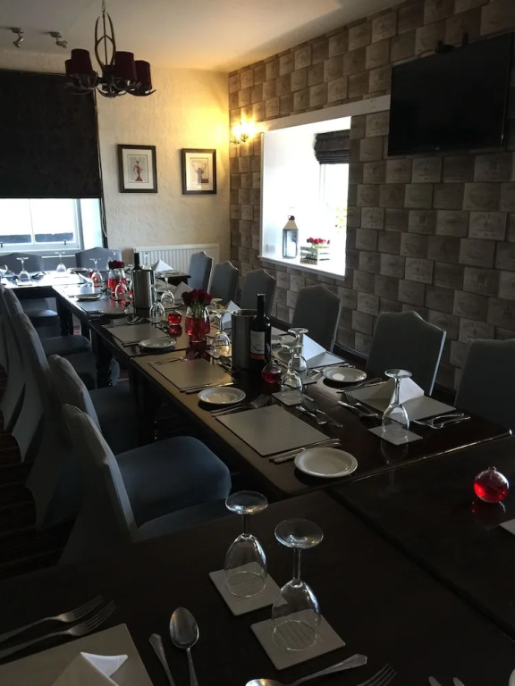 Pitlessie Village Inn
