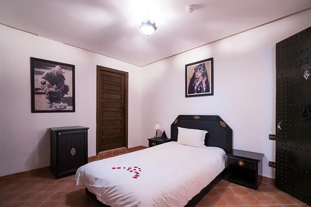Suite turquoise Avec Terrasse Et Vue Piscine
