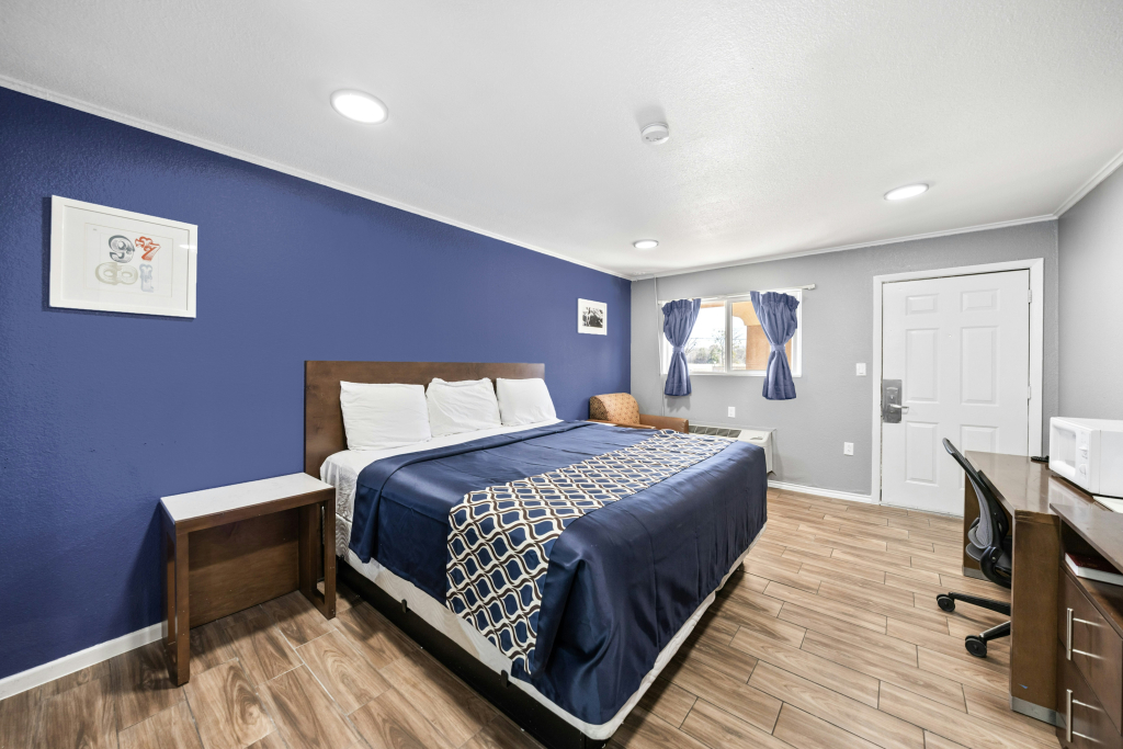 Western Inn by Capital O Cleburne TX