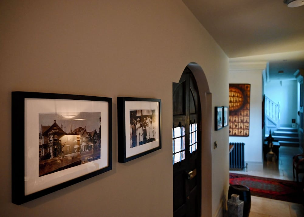 Higginson House
