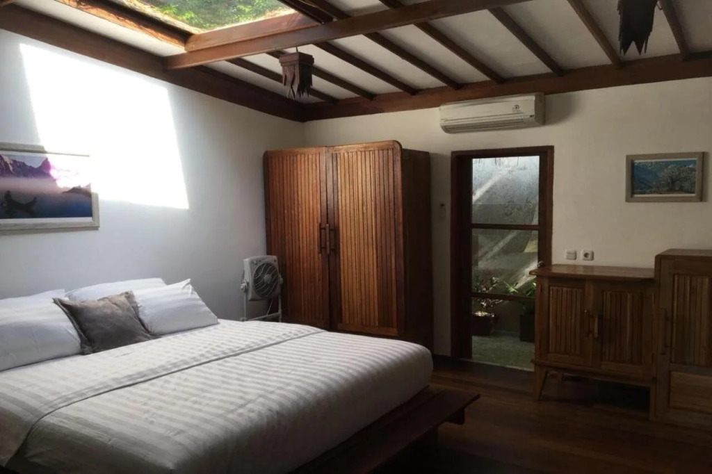 Serene Beach Villa