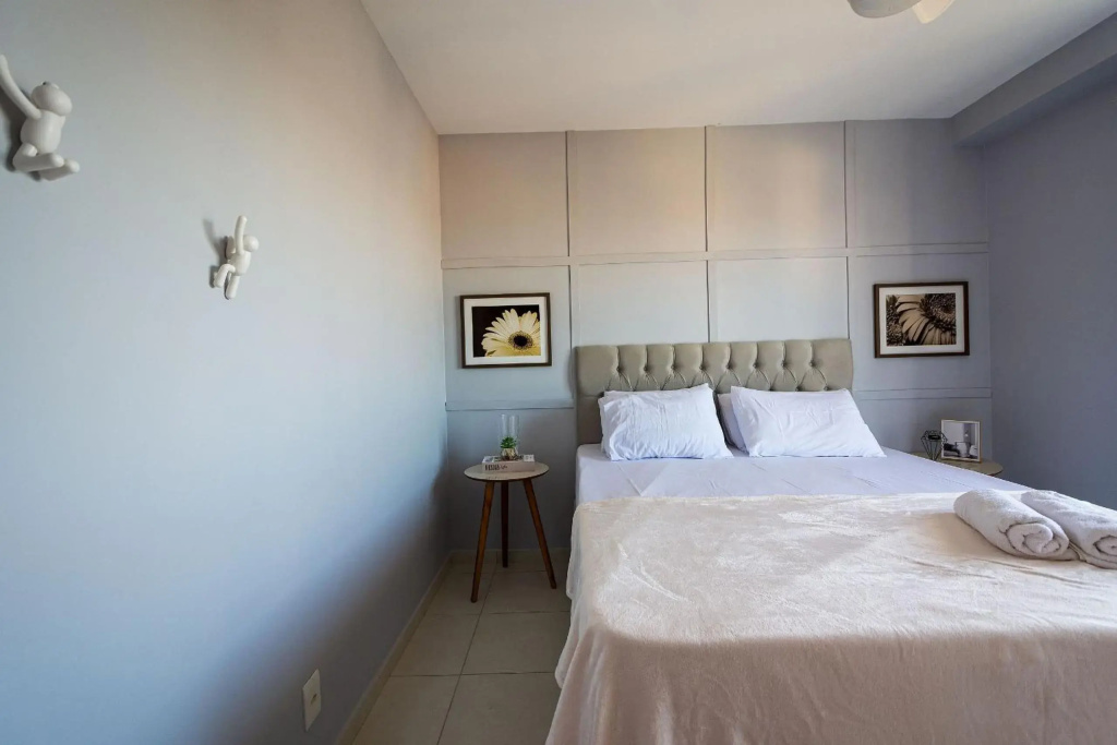 Apto alto padrão 200 m da praia de Costazul - WIFI 200MB - Piscina - Área kids - Netflix - 3 Quartos - Garagem - Cozinha equipada - Churrasqueira - Portaria 24h