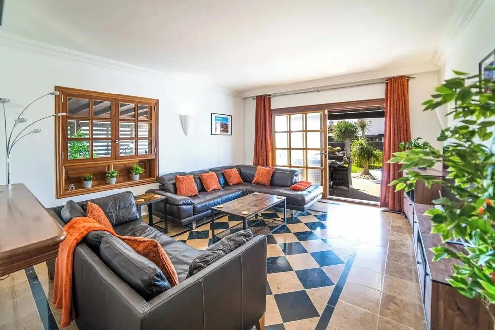 Villa Lucero