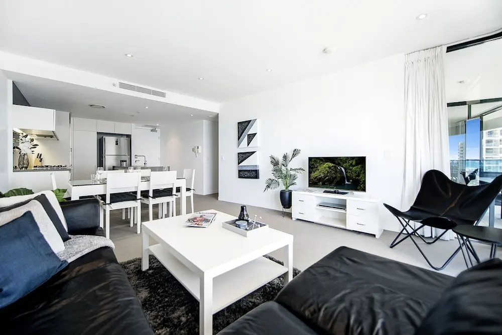 Oracle Sleek & Stylish 2 Bedroom Ocean View