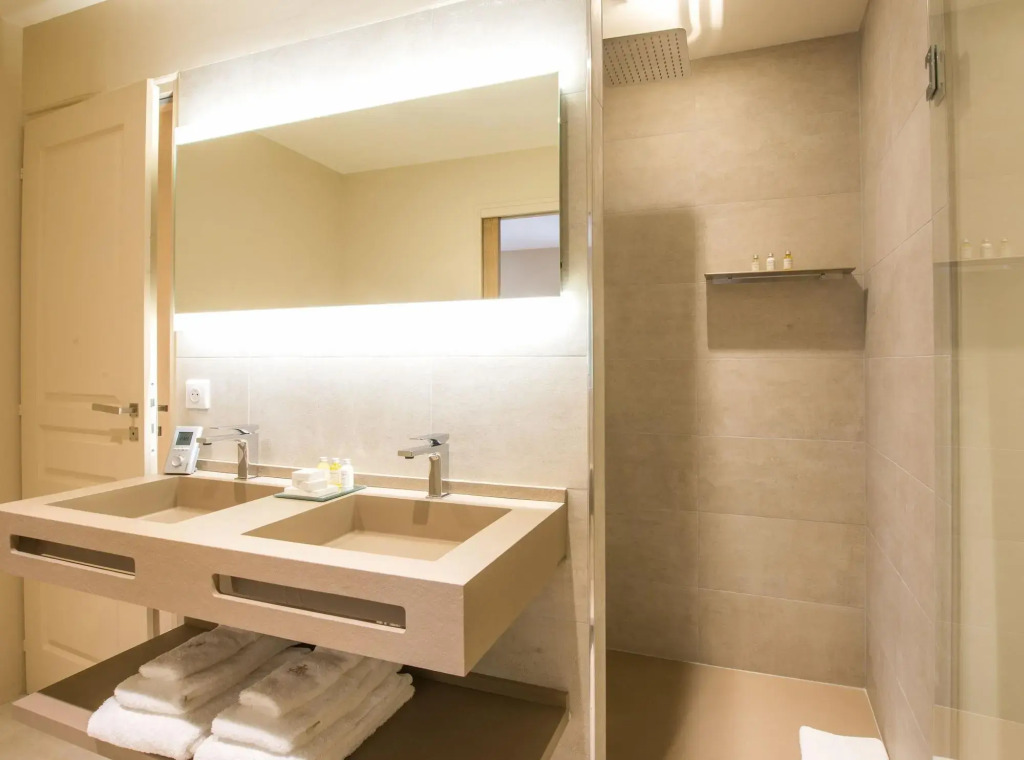 Les Suites du Champagne de Venoge