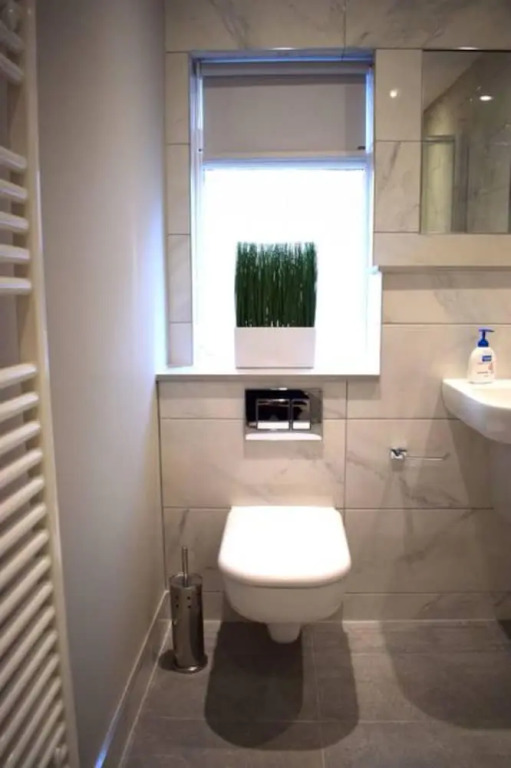 1 Bedroom Apartment Next To The Grand Canal