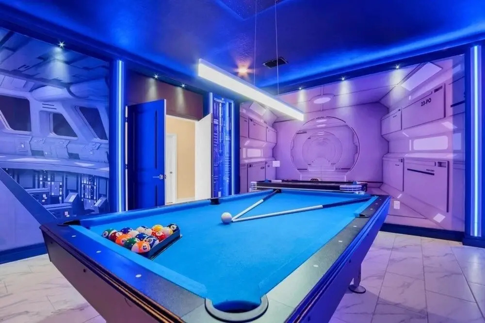 Amazing Champions Gate 9 Bedroom Villa Villa by Redawning