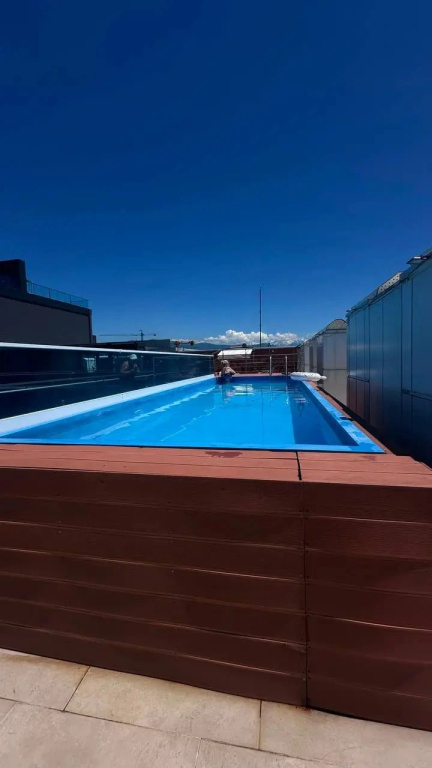 Апартаменты Premium 1st line, free rooftop pool and sea view