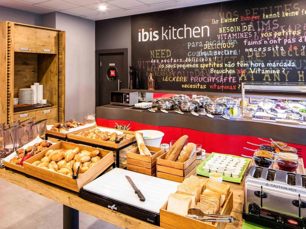 Ibis Istanbul West