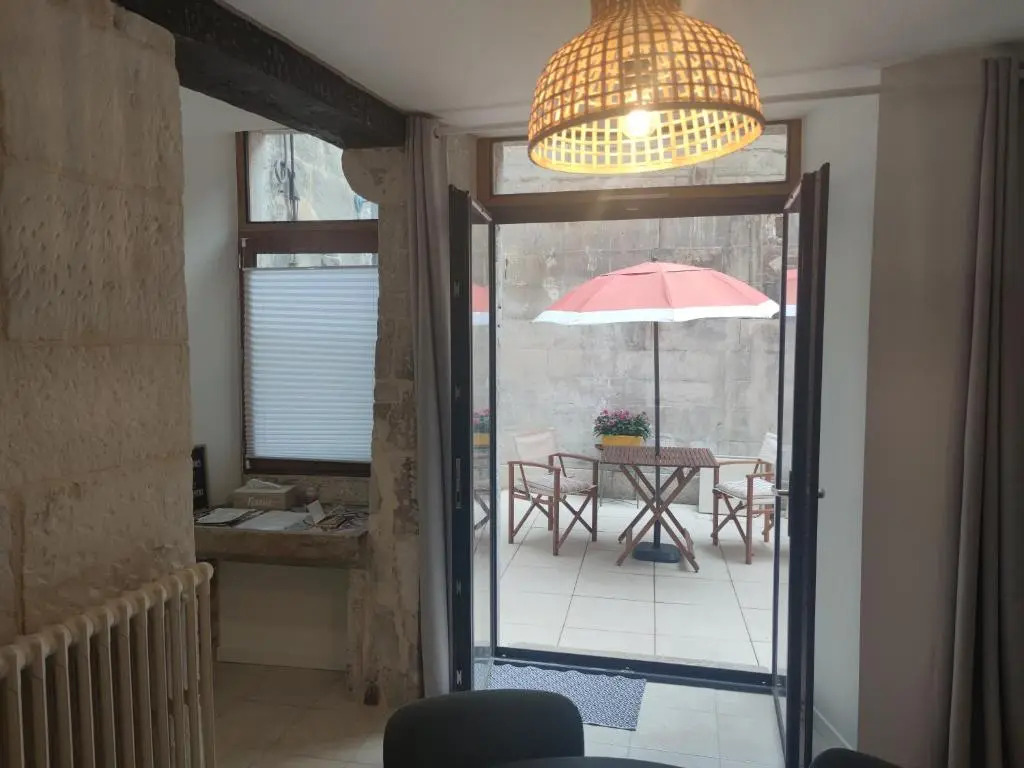 Studio de charme, au calme dans le vieux Chaumont