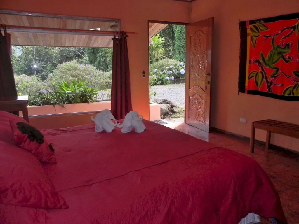 Hotel Nepenthe B&B