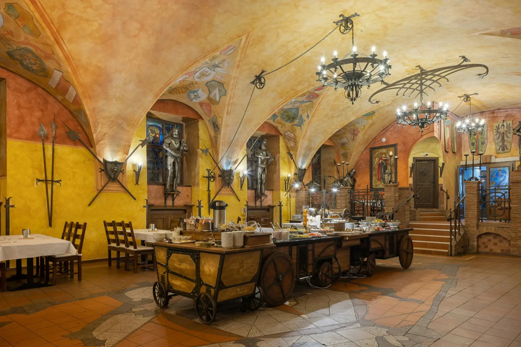 Pytloun Old Armoury Hotel Prague, Stará Zbrojnice