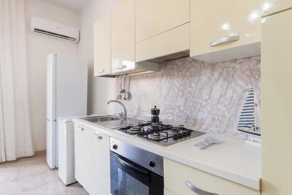 Air-conditioned Studio Near the Sea With Wi-fi Garden and Bike