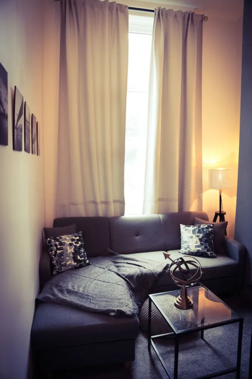 Warren st Apt