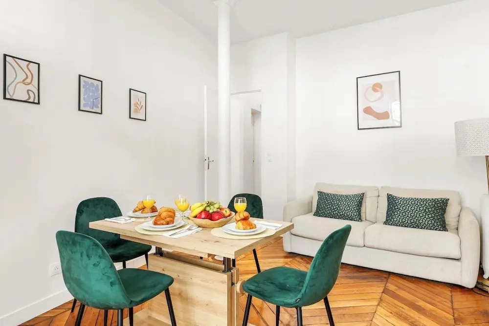 Bright Parisian 1BR by Champs