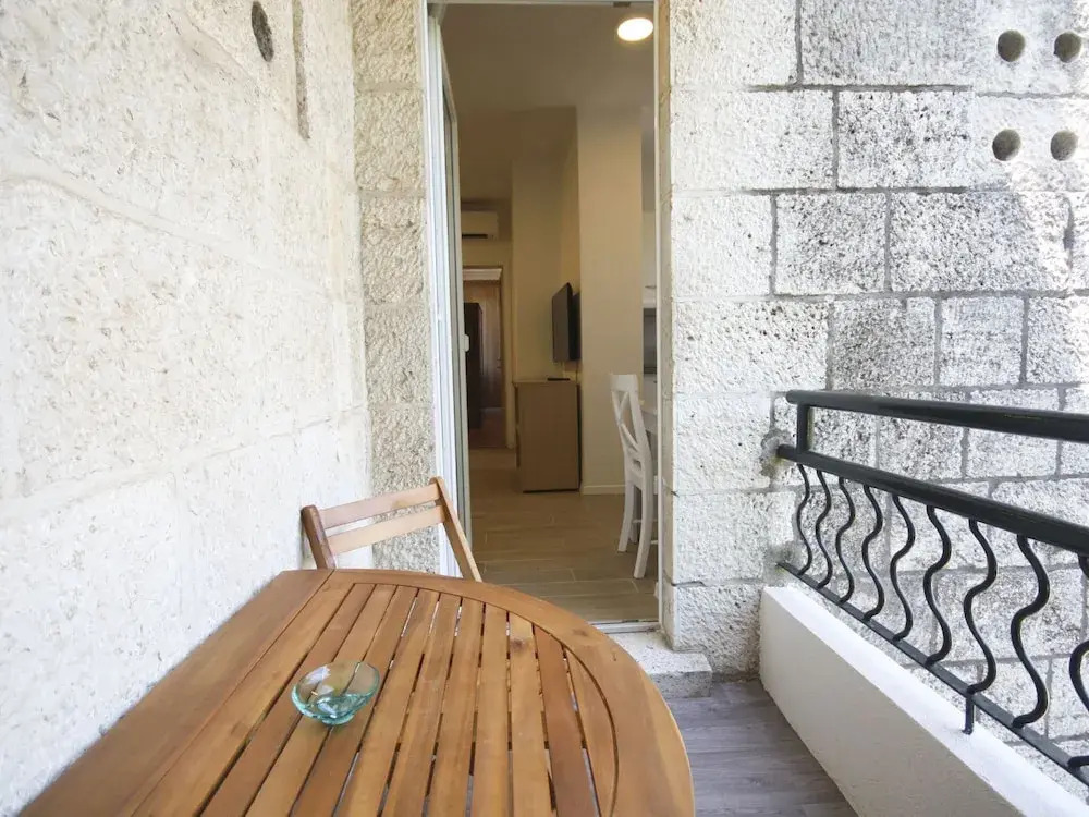 Apartment Goge - One-bedroom Apartment With Balcony