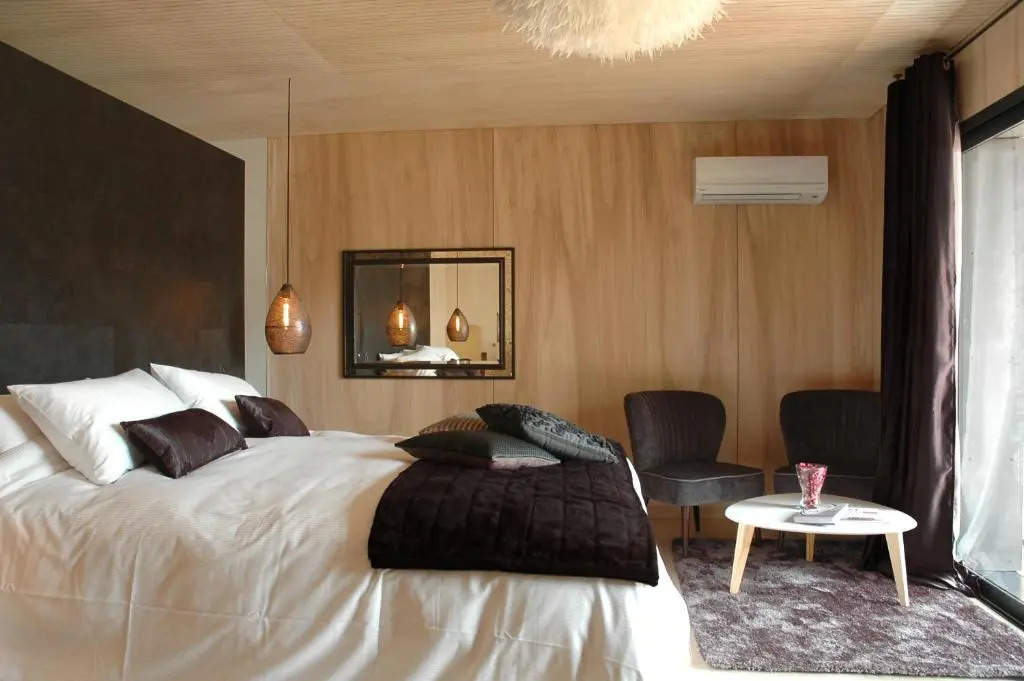 Bien Loin dIci Spa B&B