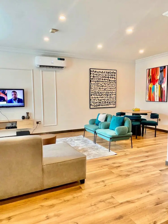 Sunflower Residence Oniru