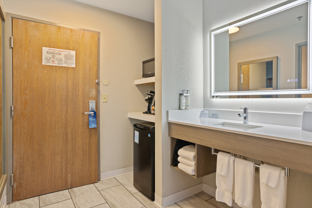 Holiday Inn Express Hotel & Suites Torrington by IHG