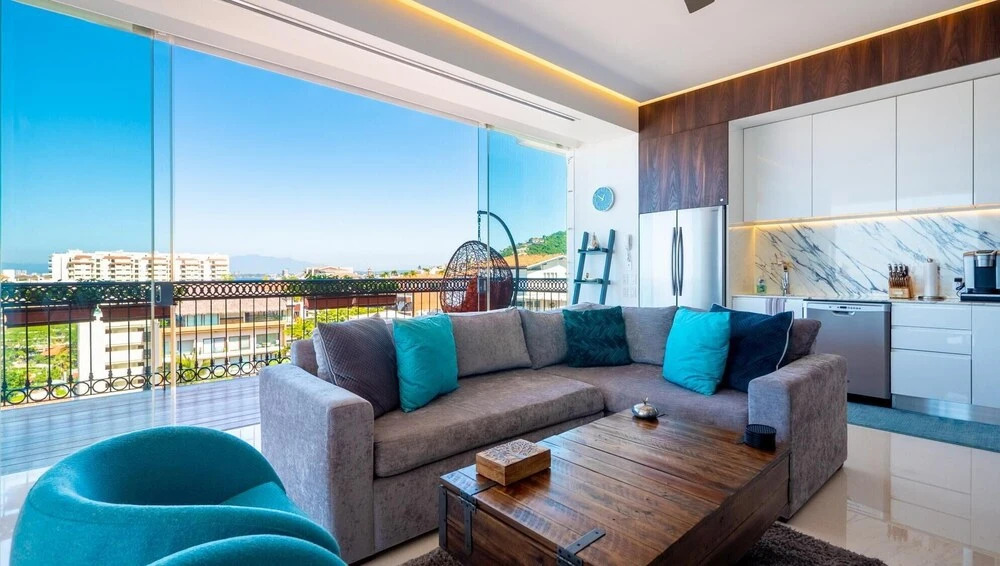 Pier57-605 Pier 57 Stunning Ocean View Corner Unit w Balcony